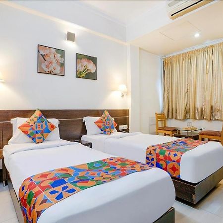 Gandharva Residency Swargate Hotel Pune Bagian luar foto